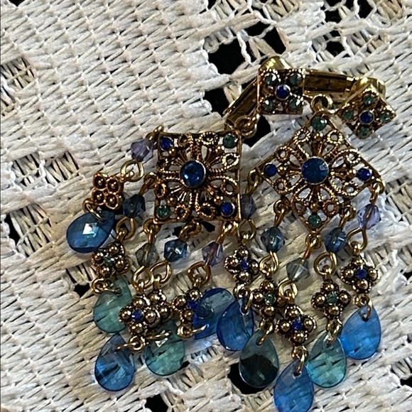 Clip on Elegant Blue and Gold Chandelier Earrings - Picture 6 of 7